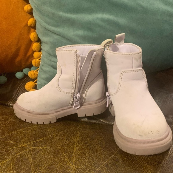 Cat & Jack Purple Casual Shoes - Picture 2 of 5